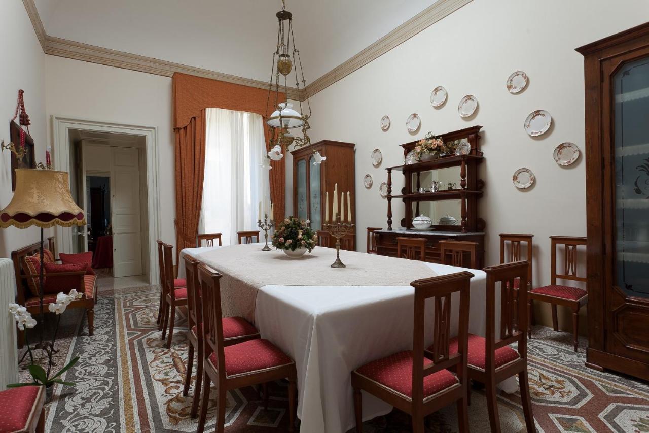 Palazzo Pio Apartment Lecce Eksteriør bilde